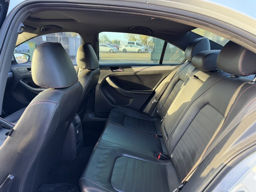 2013 Volkswagen Jetta GLI - Photo 13